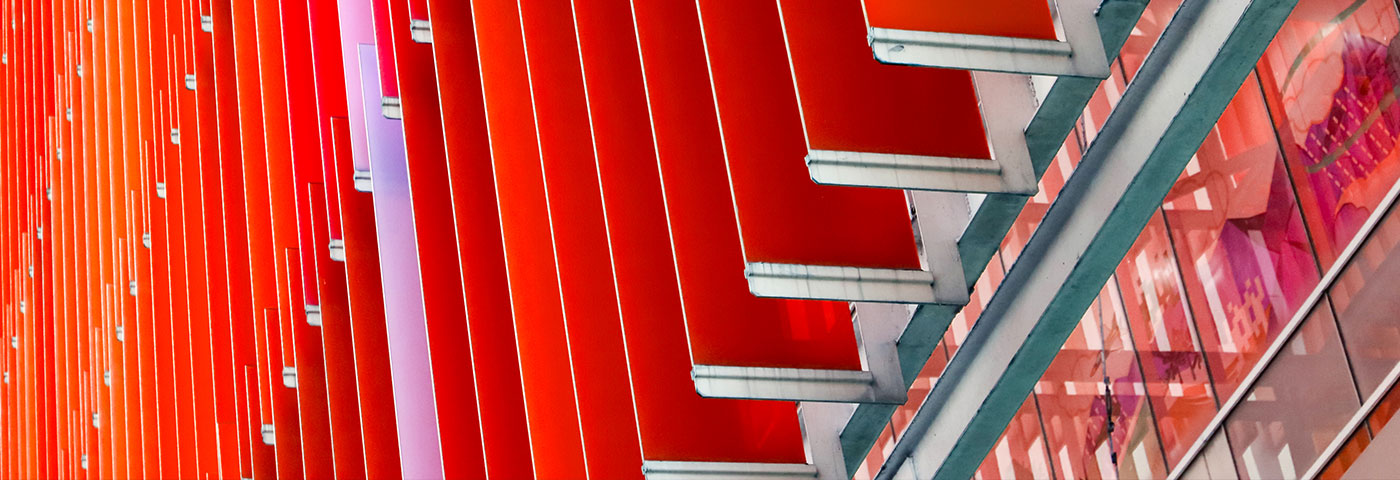 The Acrylic Fabrication Process Explained: From Sheet to Custom Product